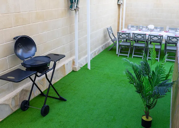 Blue Lagoon By Fidalsa Villa