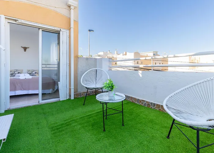 Blue Lagoon By Fidalsa Villa *